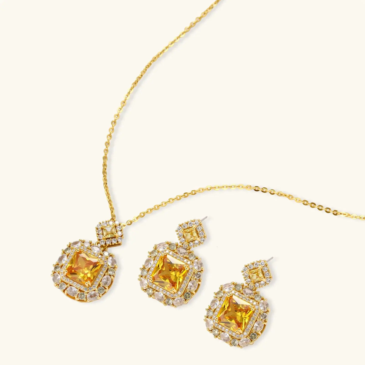 Golden Square Luxe Set by Aurora Beauty