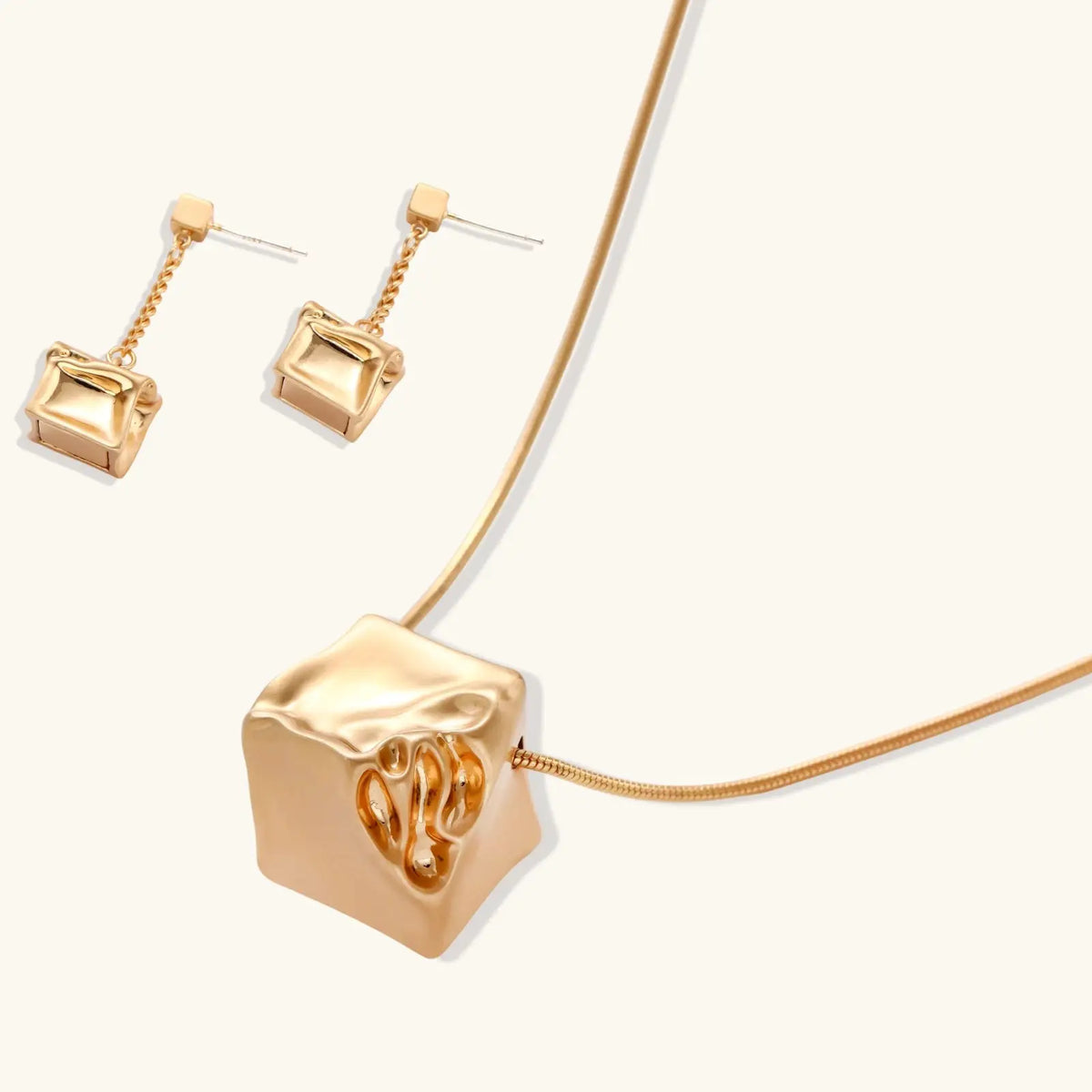 Crumpled Cube Set by Aurora Beauty