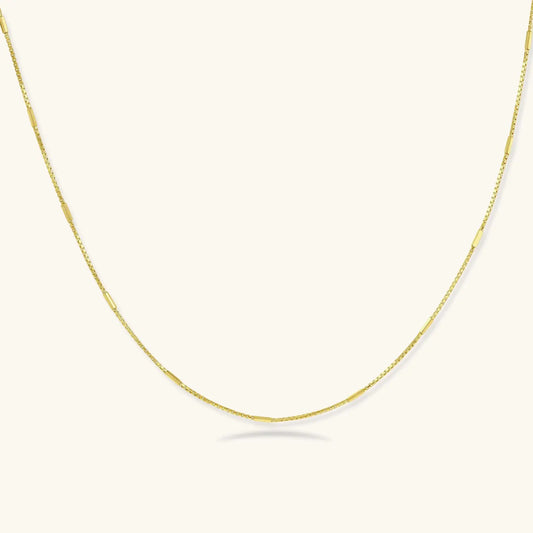 Golden Minimalist Chain by Aurora Beauty