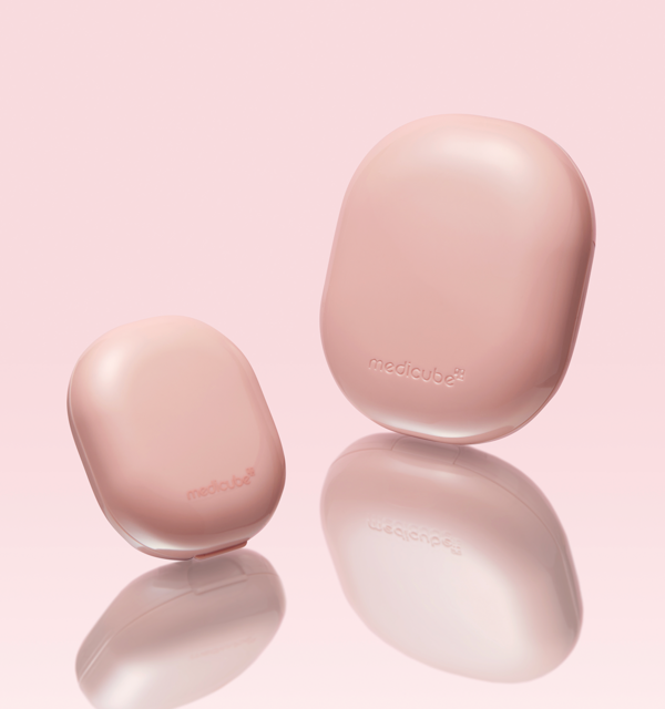 medicube Pro Glutathione Glow Cushion SPF50 15g by Seoulia